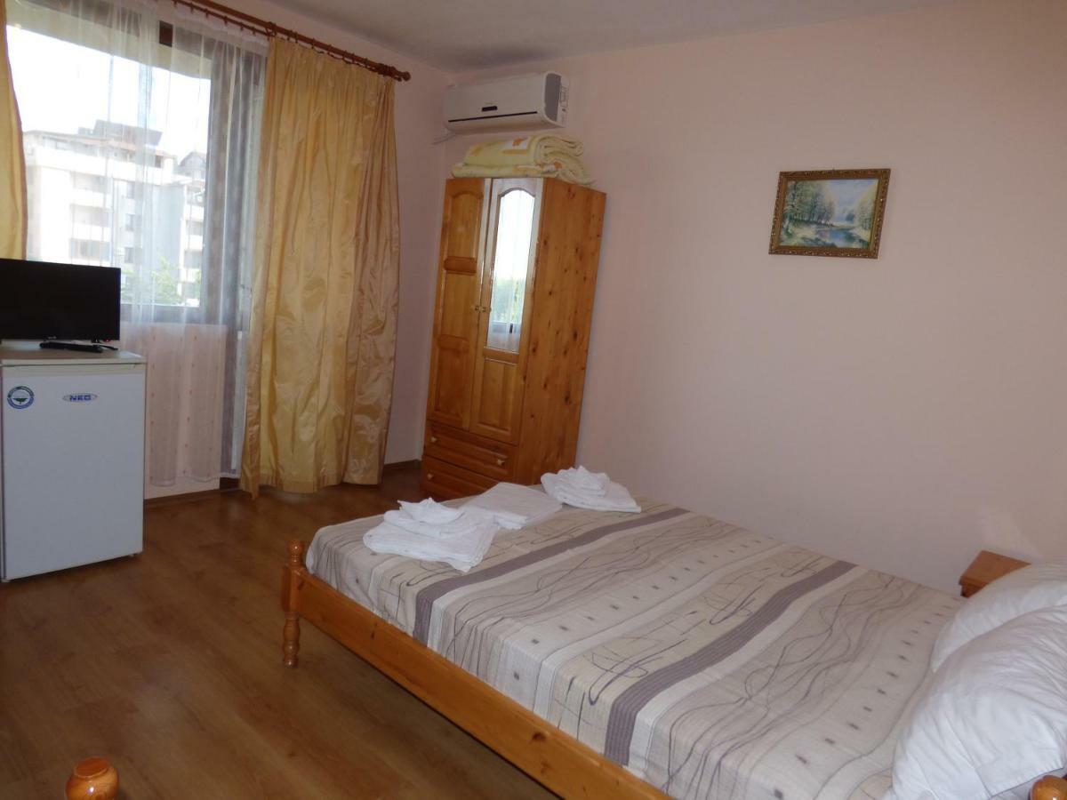 Guest House Ivanovi Черноморец Екстериор снимка